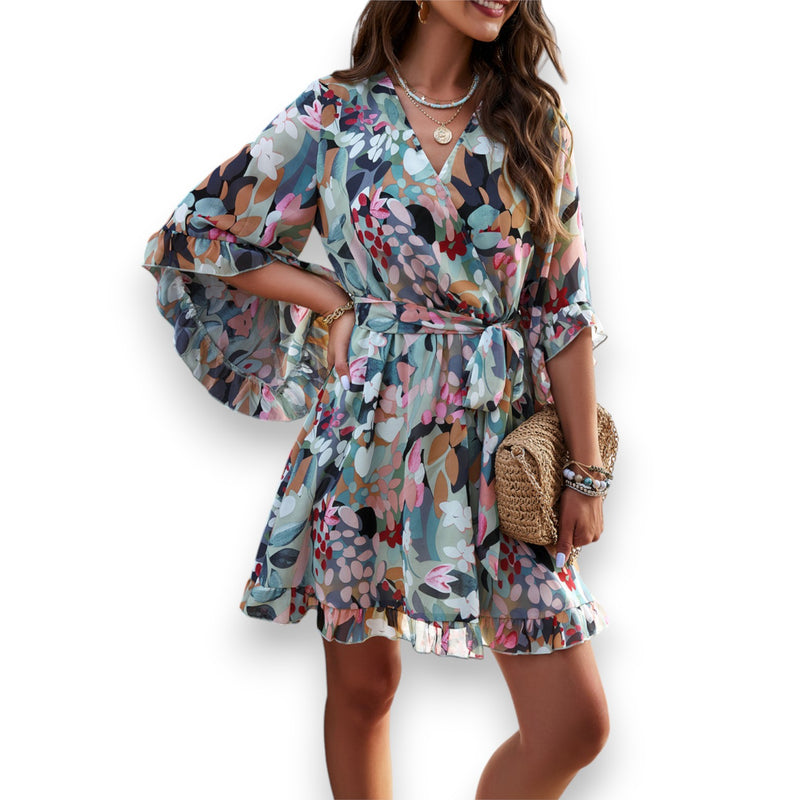 Vestido Corto de Verano con Estampado Floral y Volantes